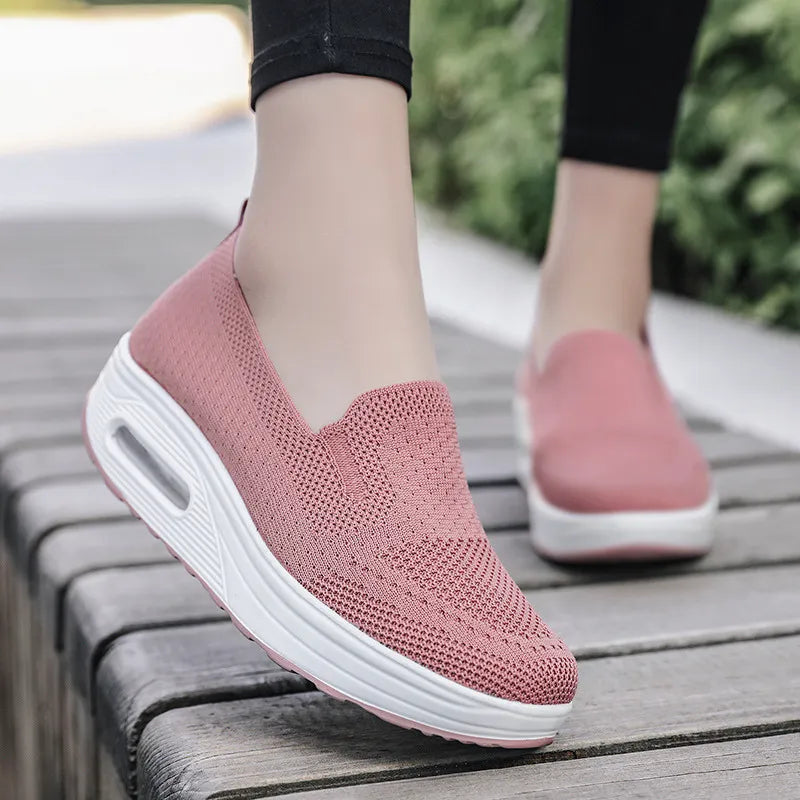 Ergovia™ - Baskets confort en mesh à semelles compensées